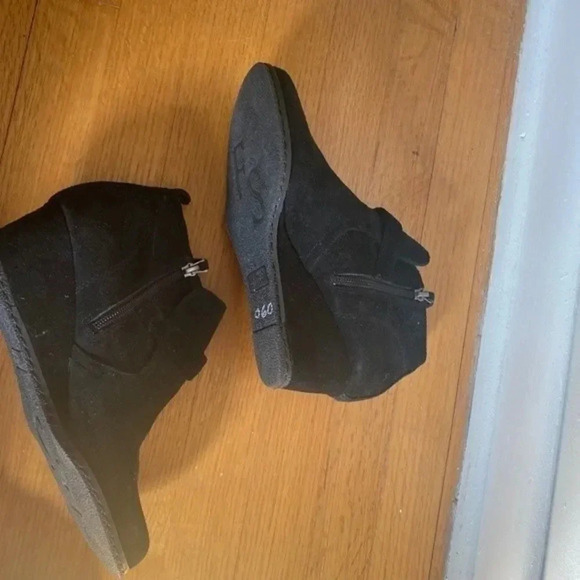 Franco Sarto Black Suede Wedge Booties - Picture 9 of 16